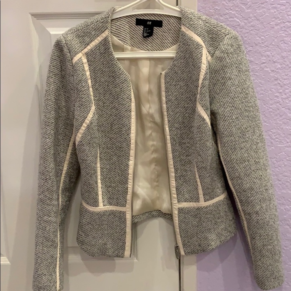 H&M jacket with zipper